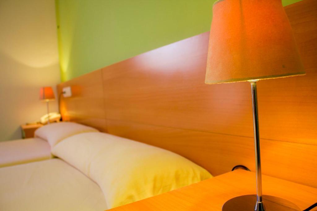 Hotel Restaurante Caracho Corella Habitación foto